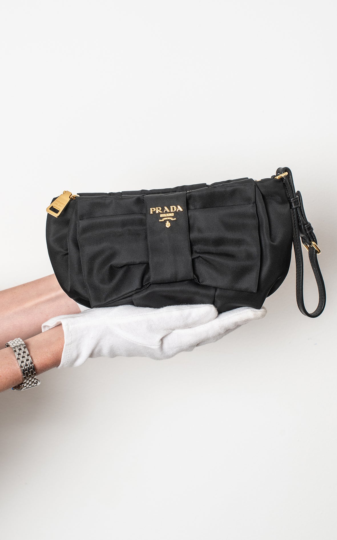 Pochette negra