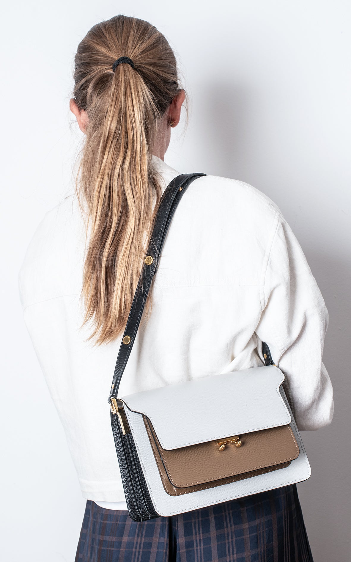 Bolso trunk bicolor
