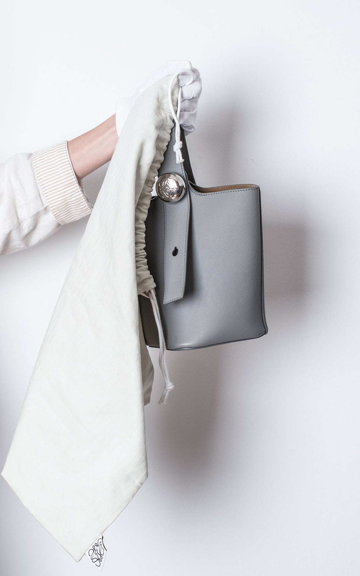 Pebble bucket mini gris