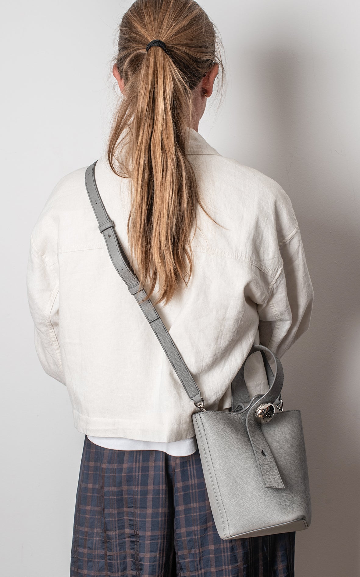 Pebble bucket mini gris