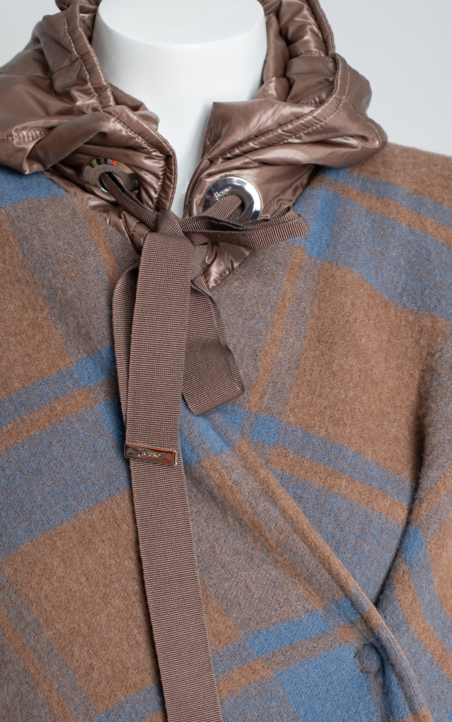 Capa lana cuadros azul y marron