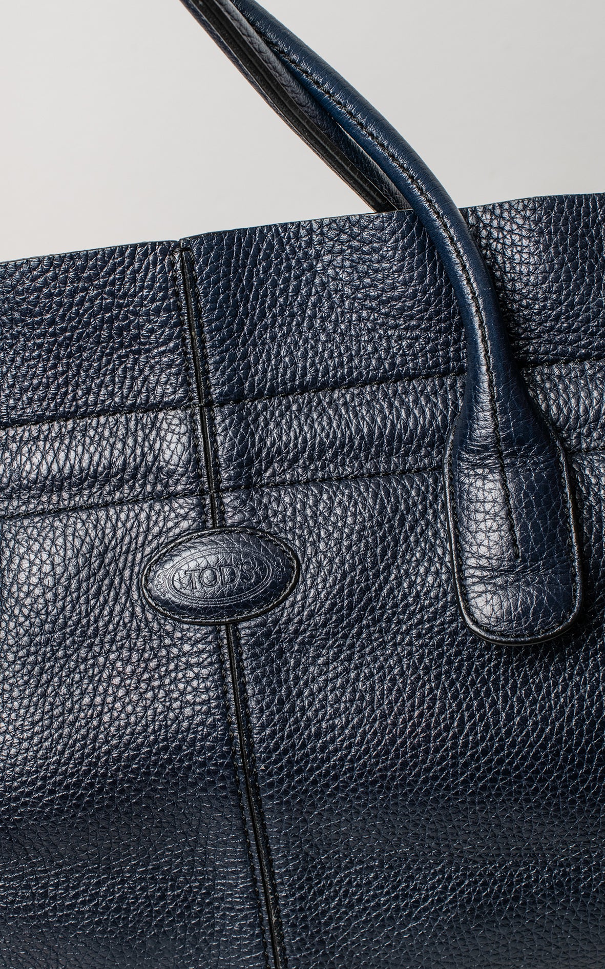 Bolso azul marino maxi