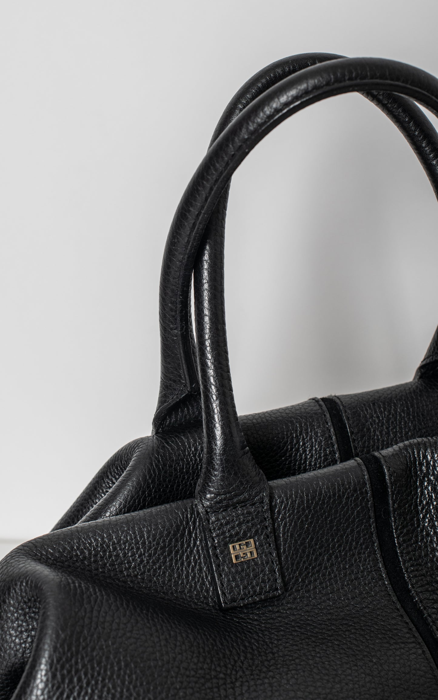 Bolso negro piel