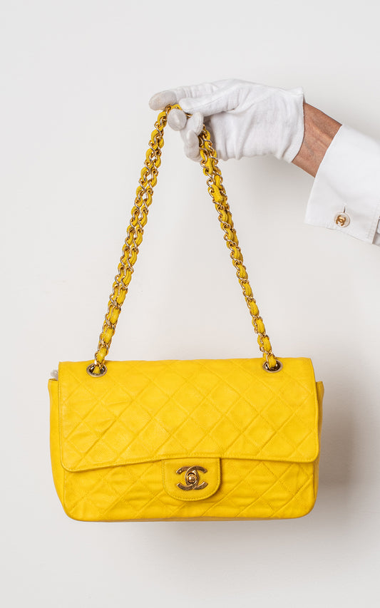 Chanel timeless flap amarillo