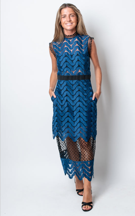Vestido azul encaje