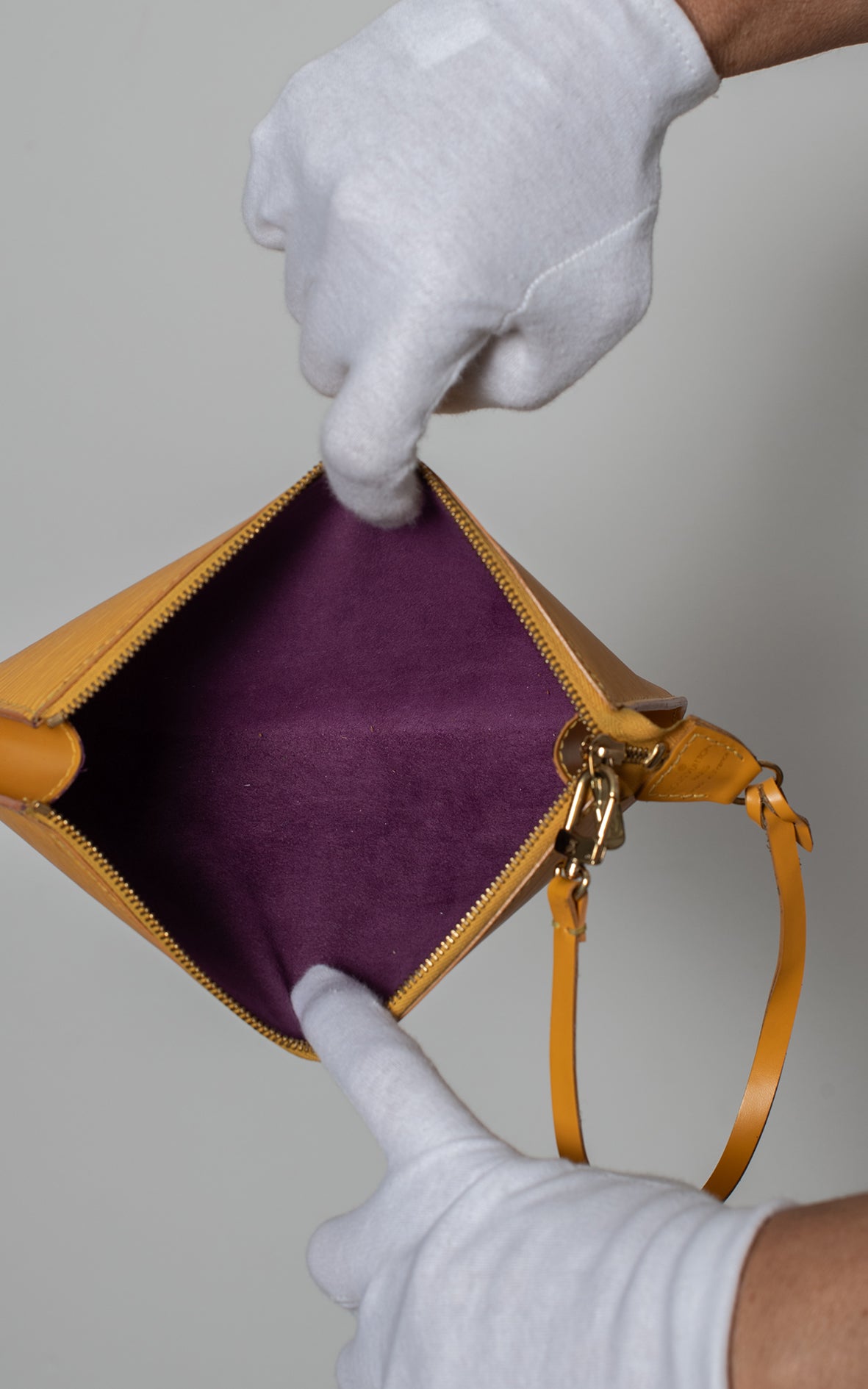 Pochette mostaza EPI