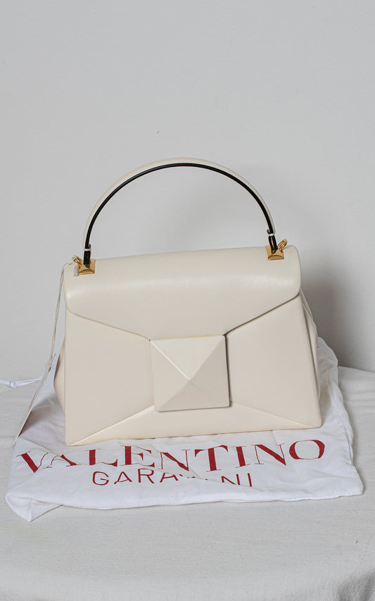 Bolso One Stud marfil