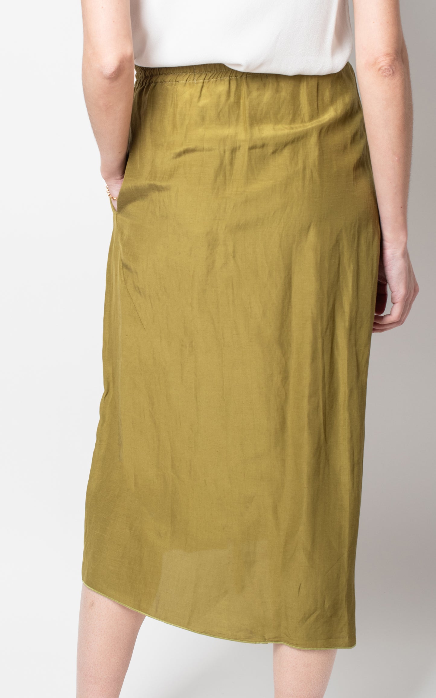 Falda verde midi