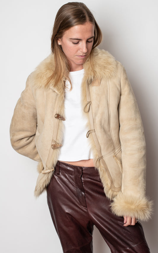 Chaquetón piel vuelta beige