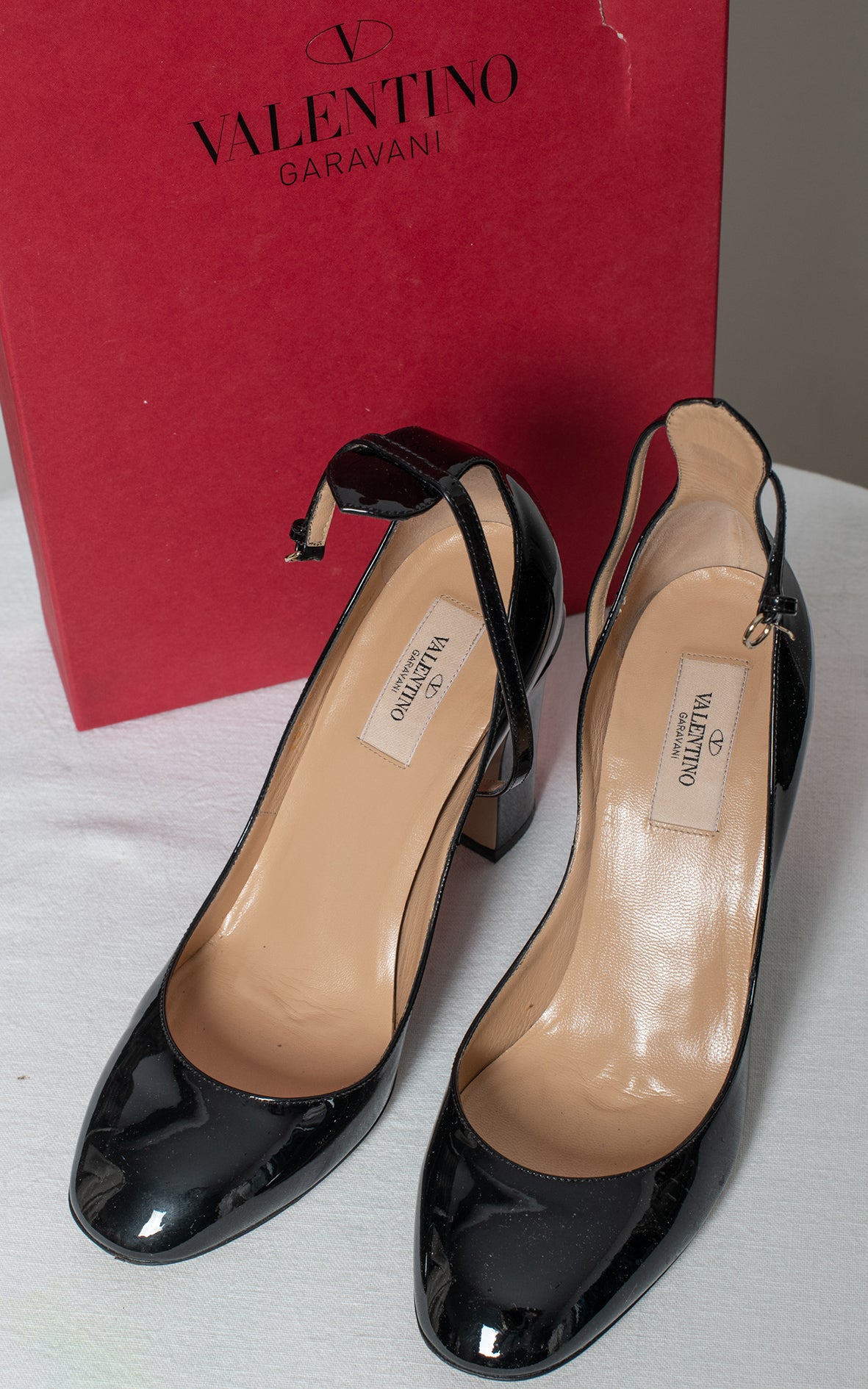 Zapatos negros charol tango