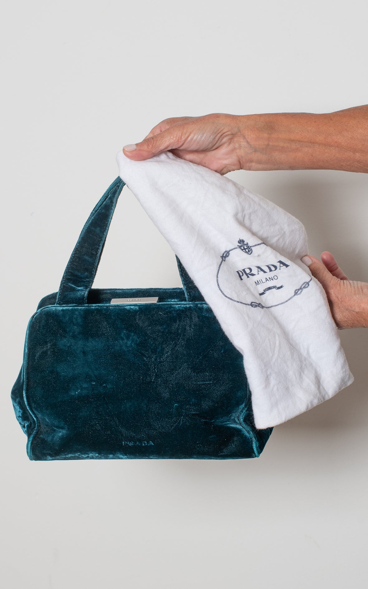 Bolso tote mini terciopelo