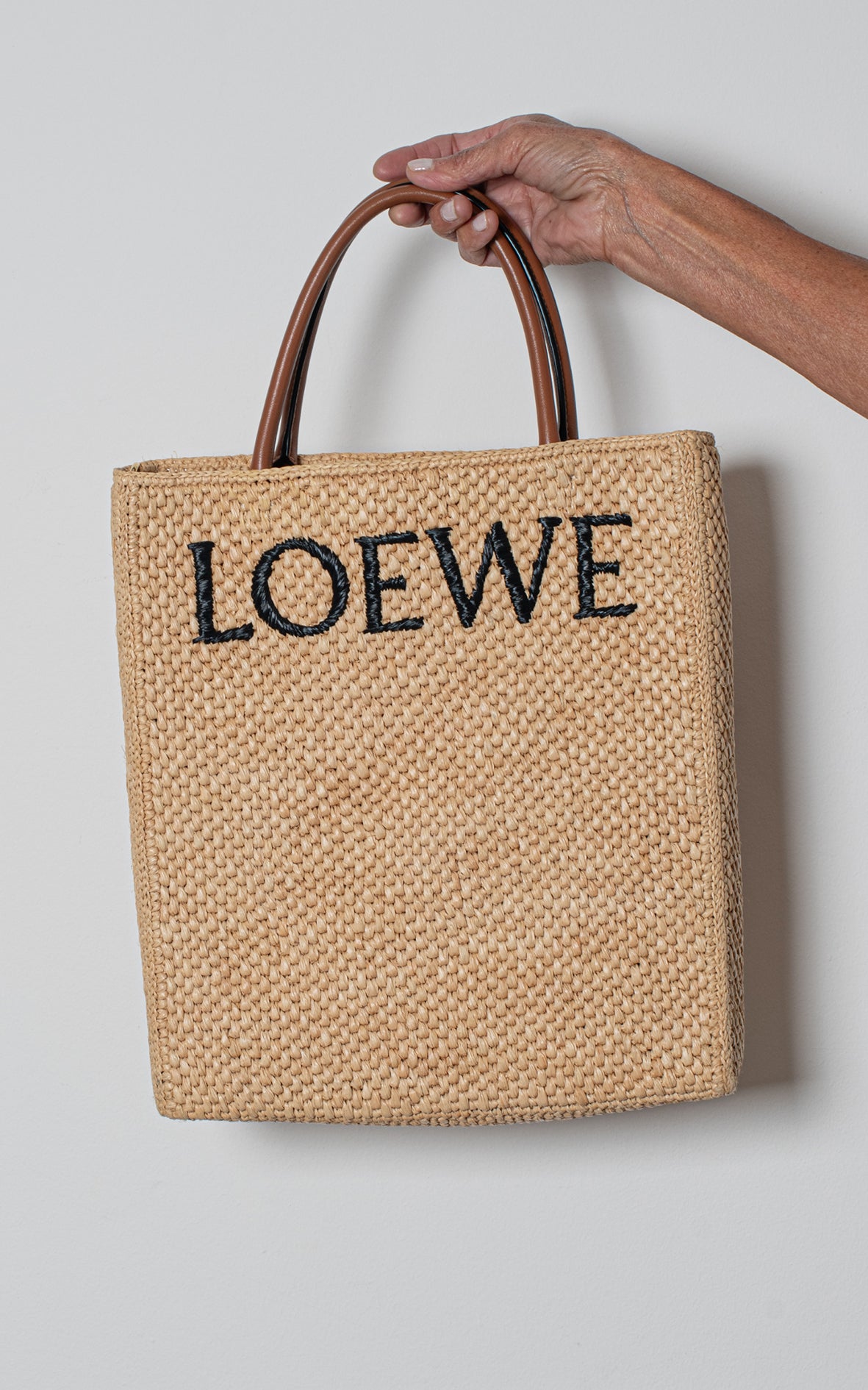 Bolso rafia sobre standard A4 tote