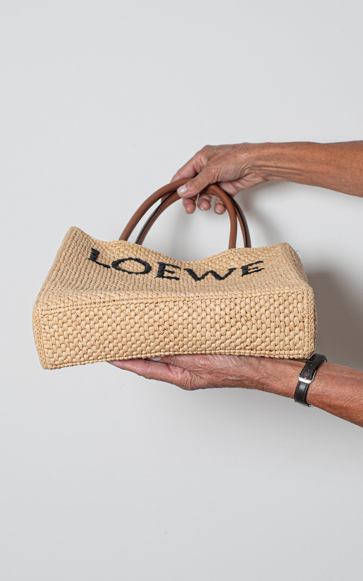 Bolso rafia sobre standard A4 tote