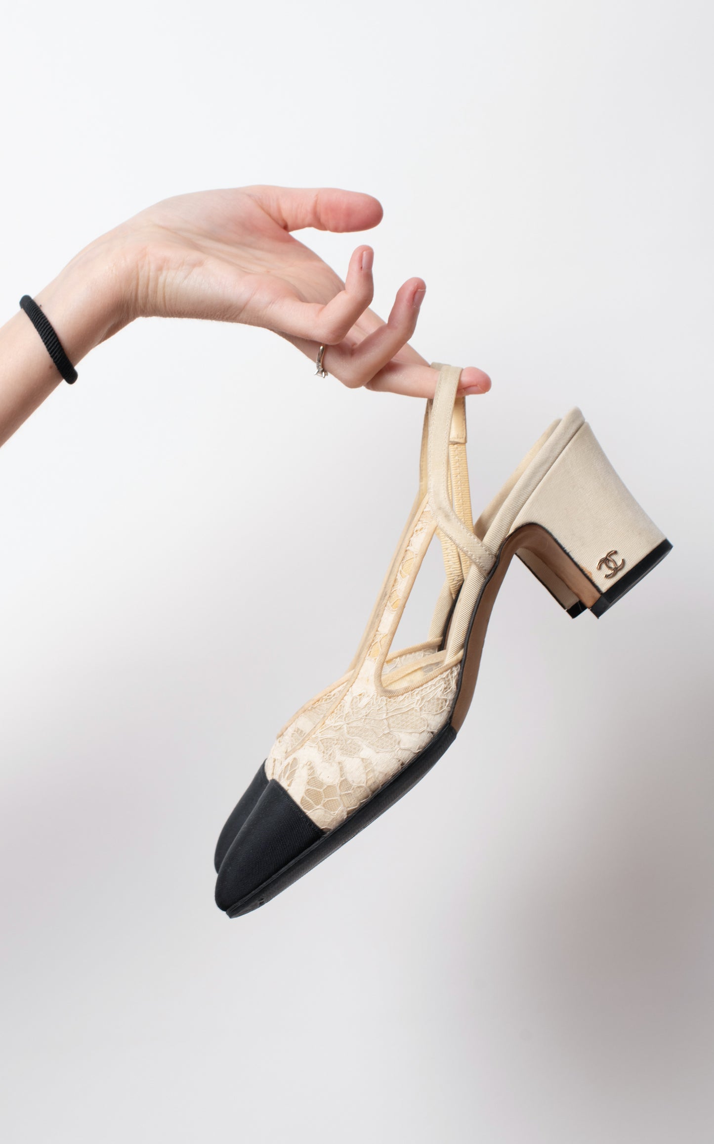 Tacones singleback de lona