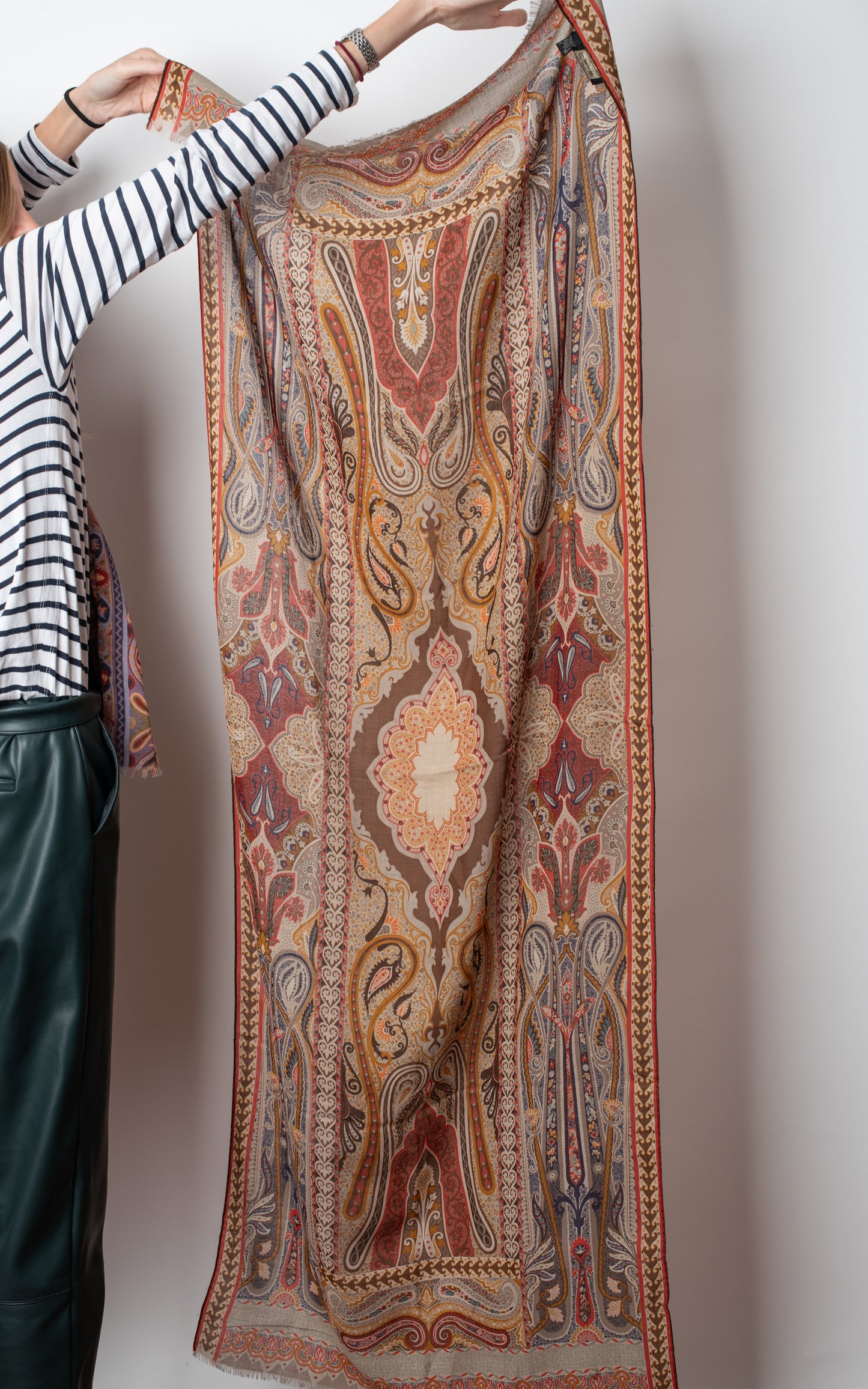 Pañuelo tonos marrones