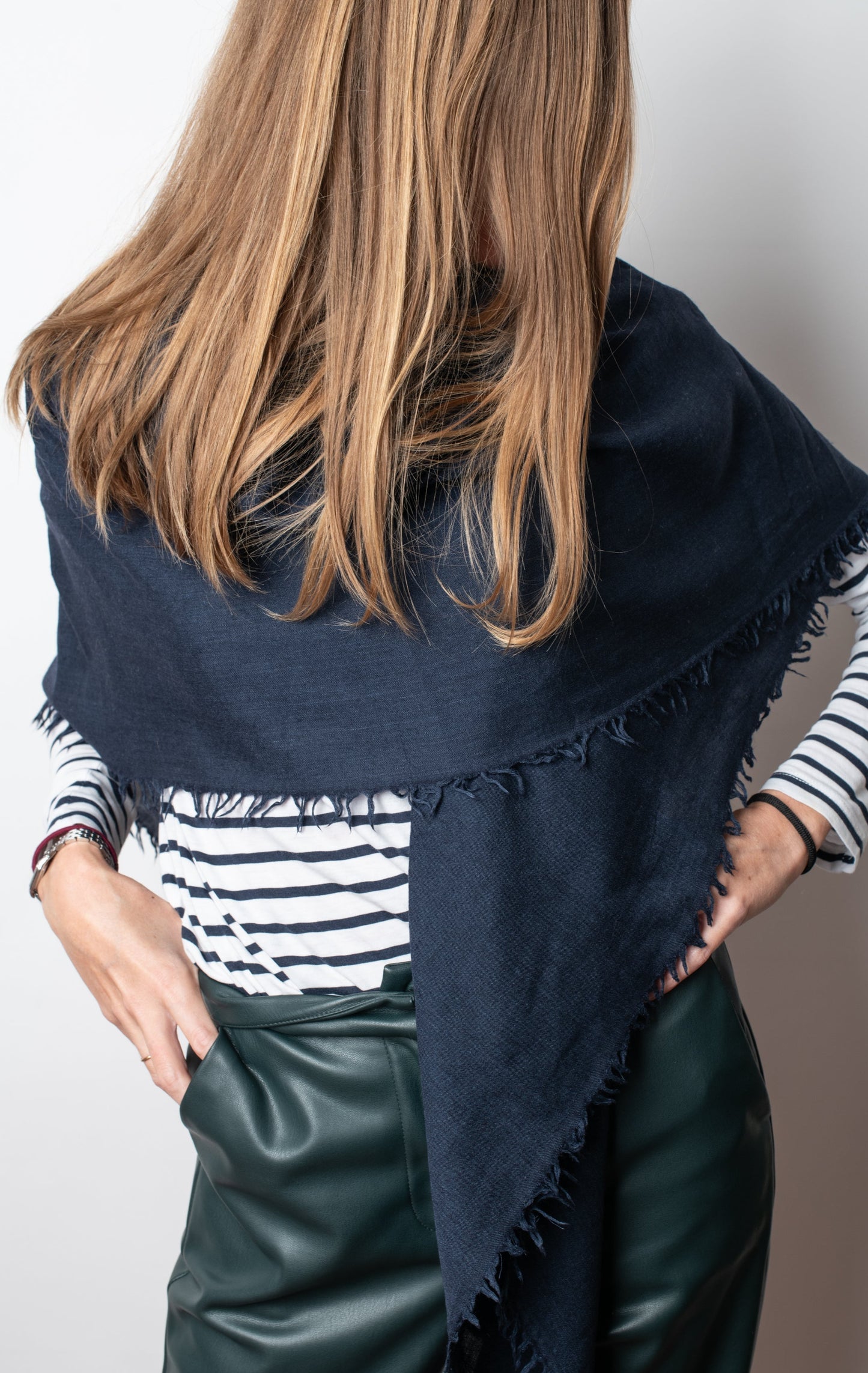 Pañuelo azul marino