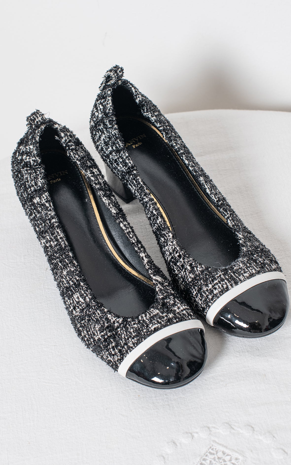 Tacones de tweed con tacón