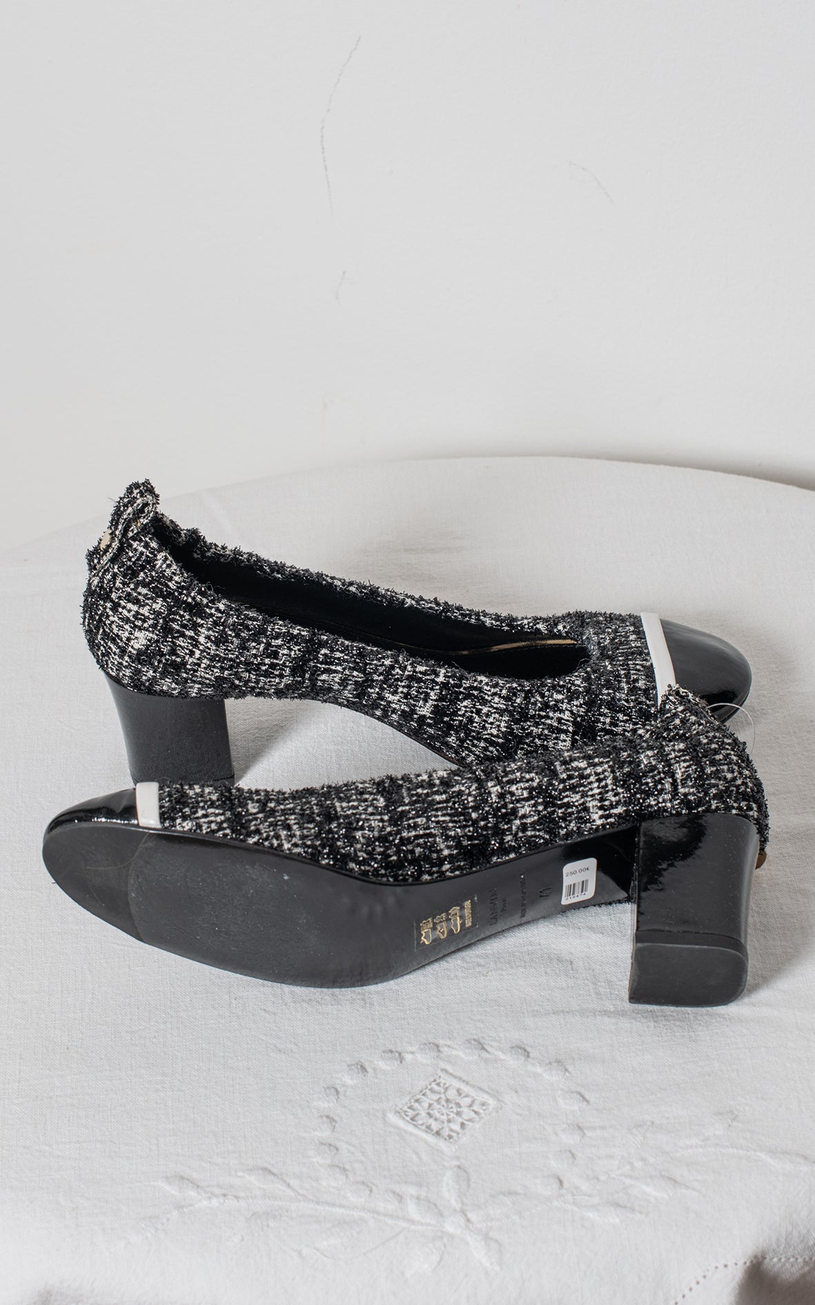 Tacones de tweed con tacón