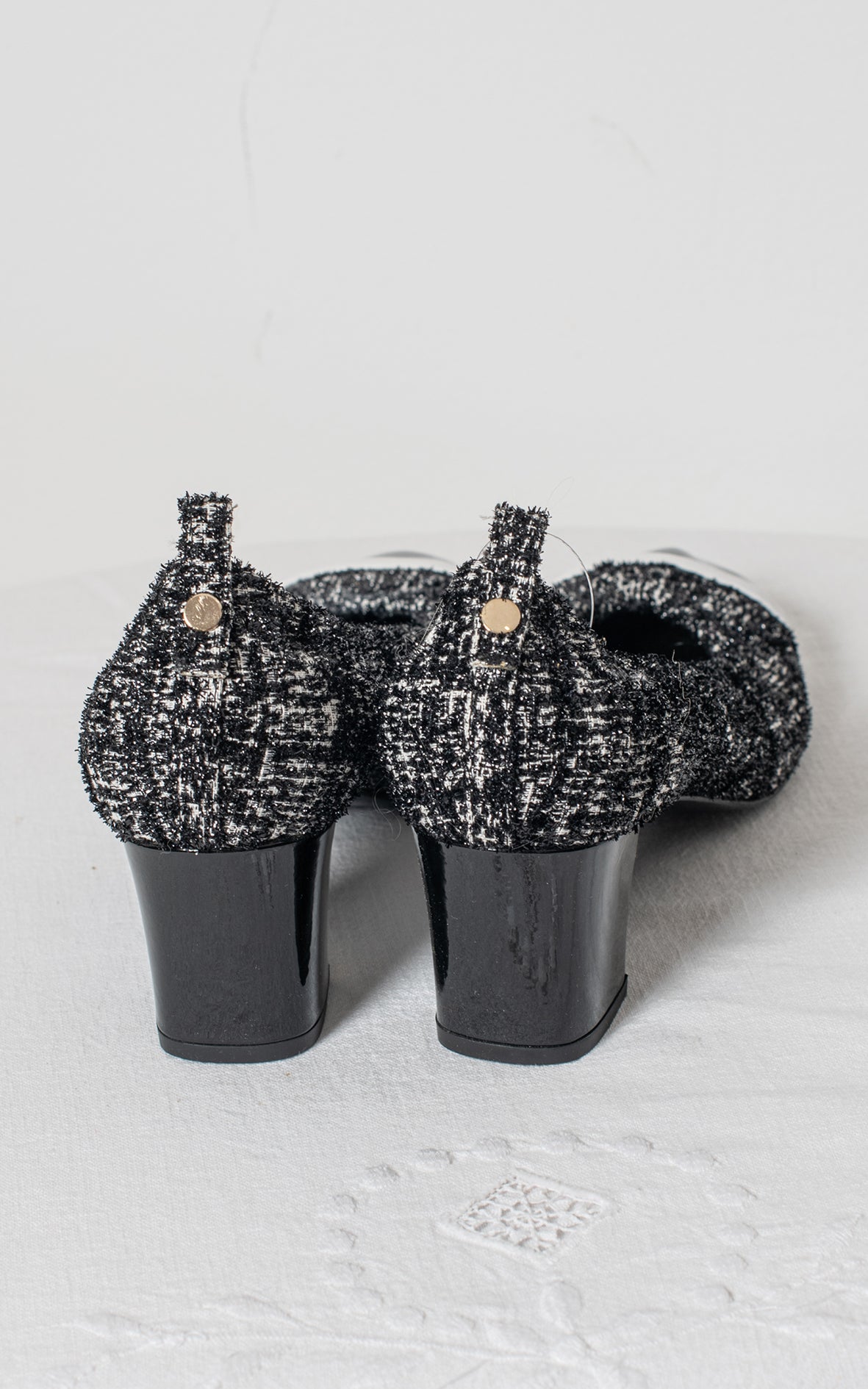 Tacones de tweed con tacón