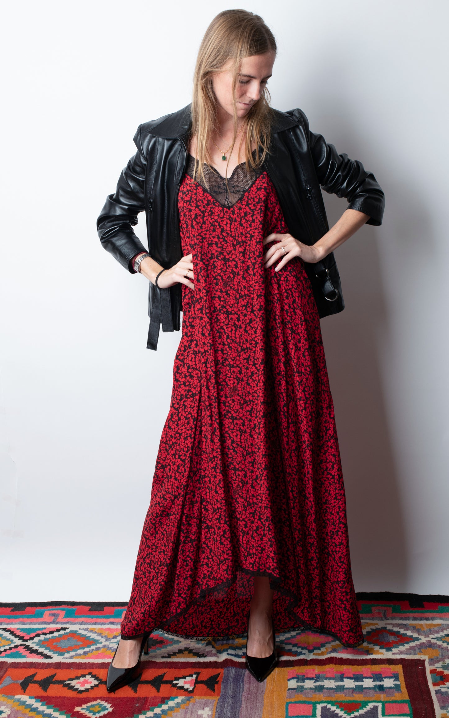 Vestido lencero rojo y negro