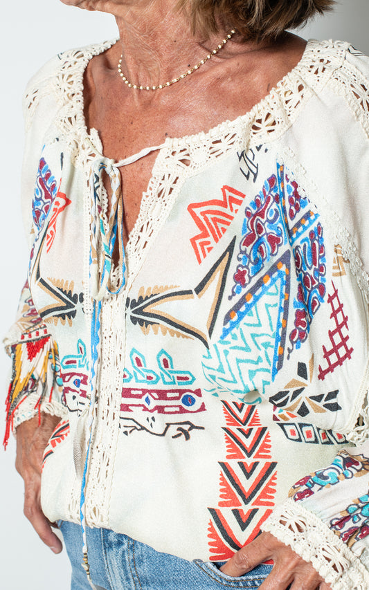 Camisa con abalorios