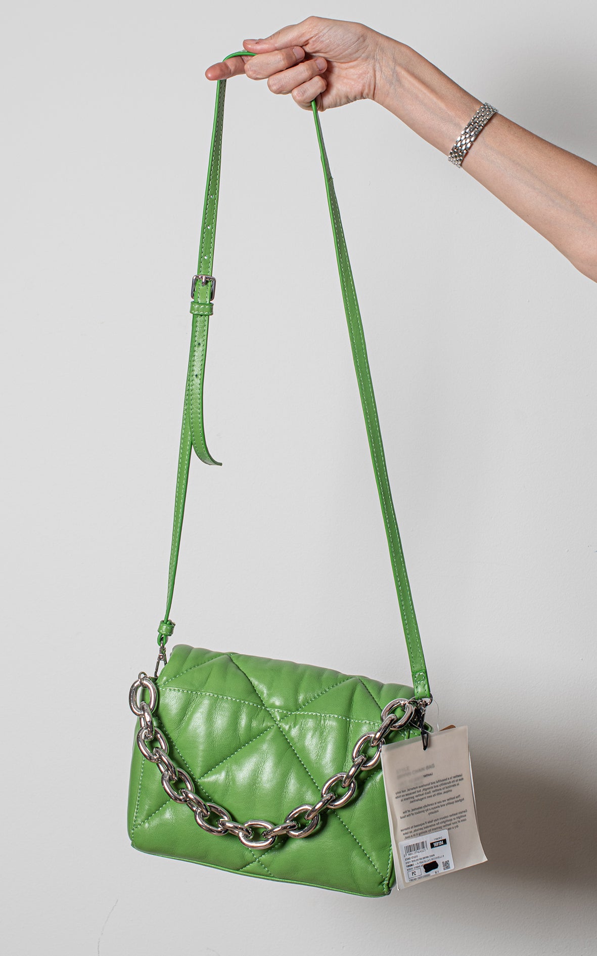 Bolso Acolchado con Solapa Verde