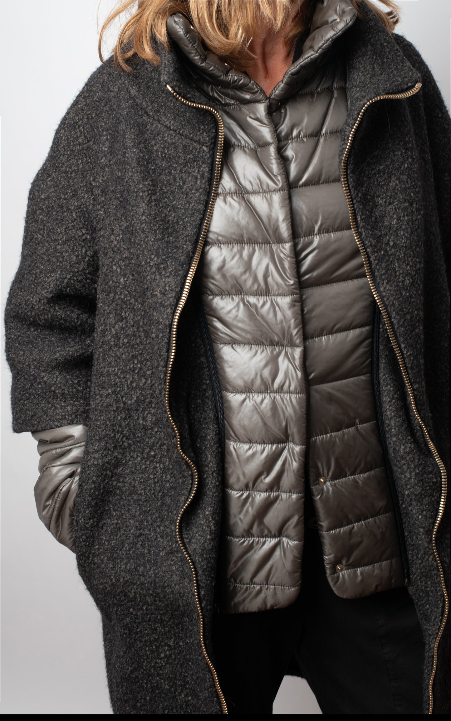 Abrigo doble capa gris jaspeado