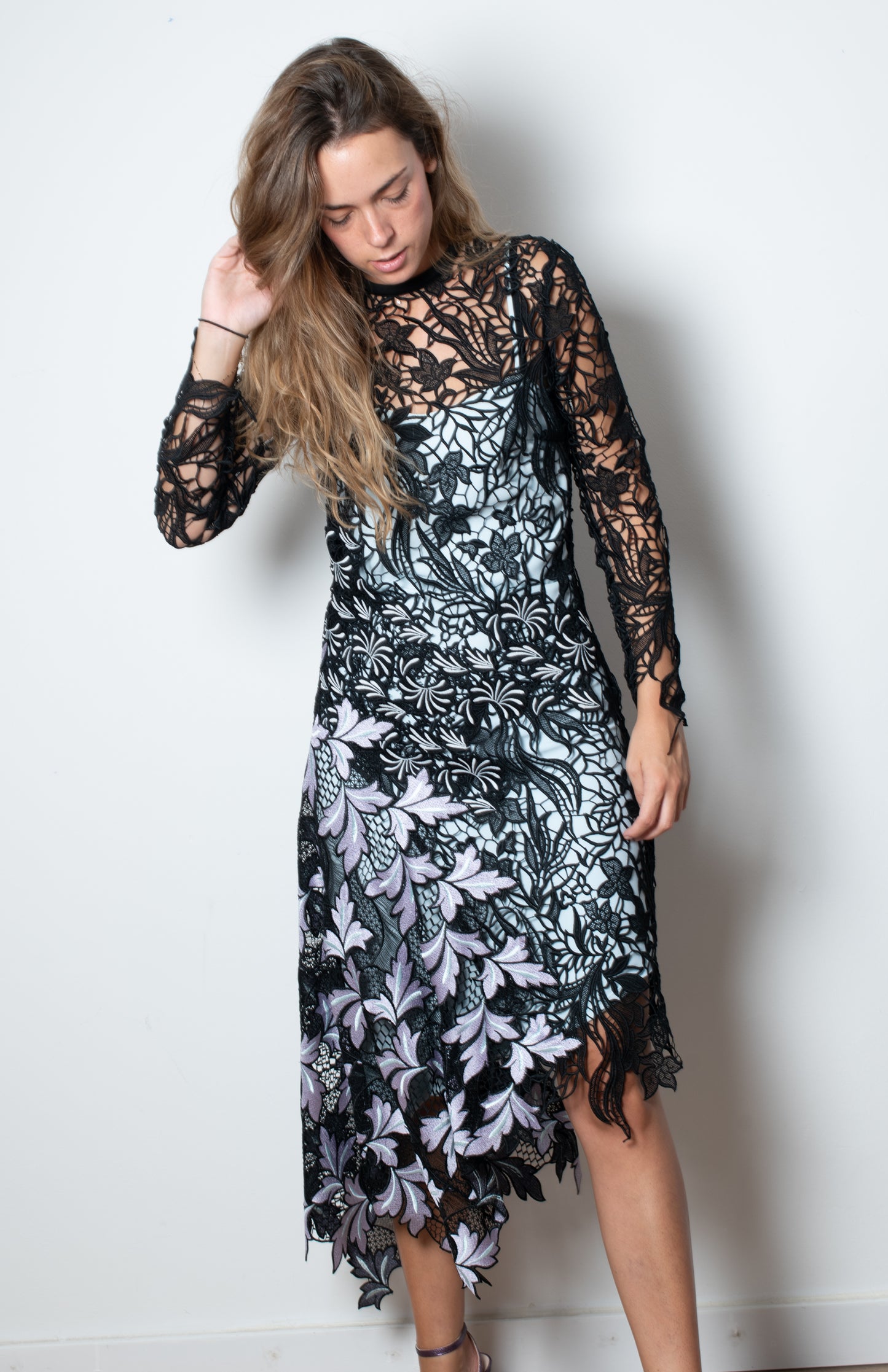 Vestido negro encaje