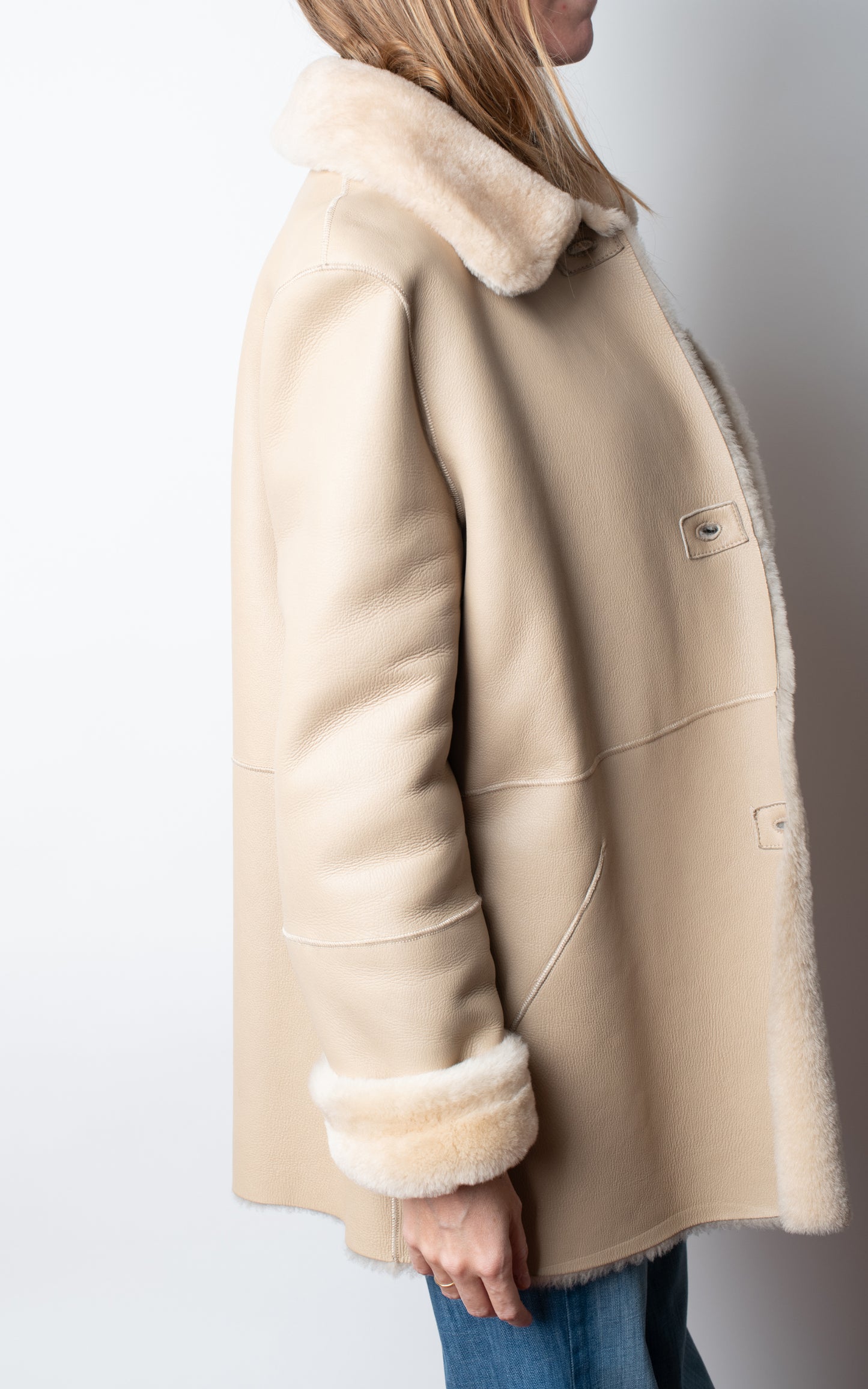 Abrigo de piel vuelta beige