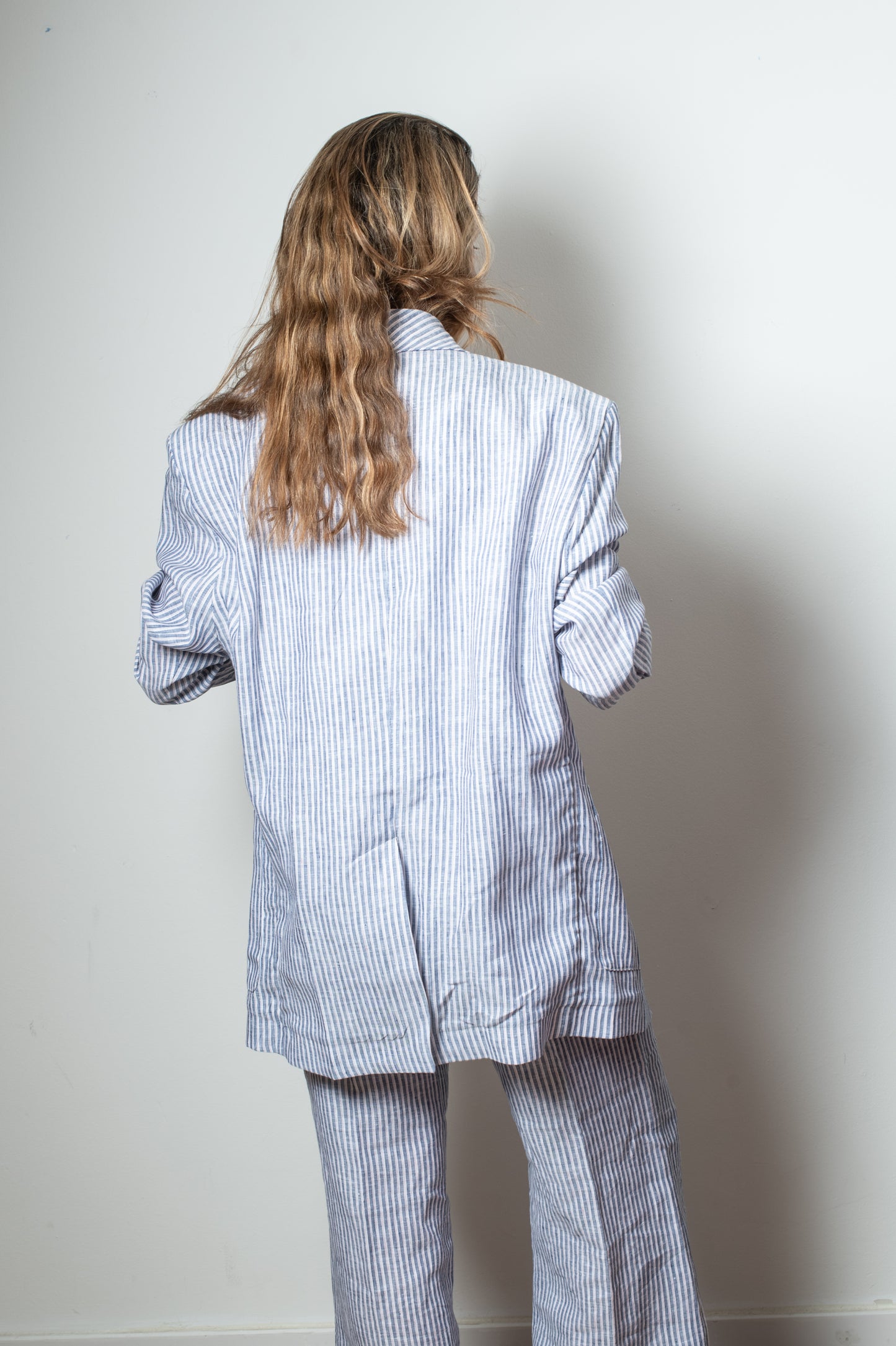 Traje de rayas