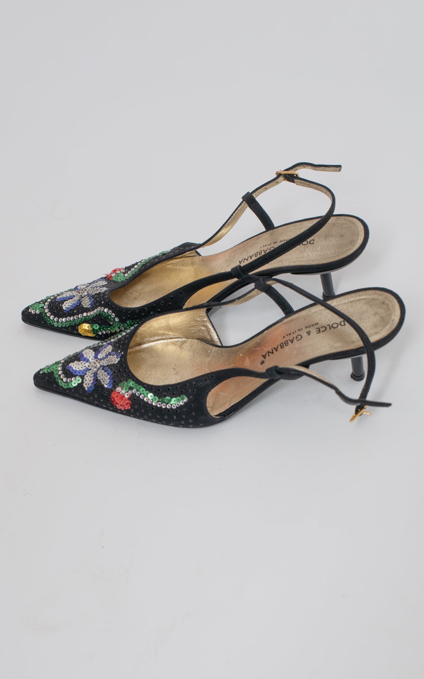 Mules negras abalorios