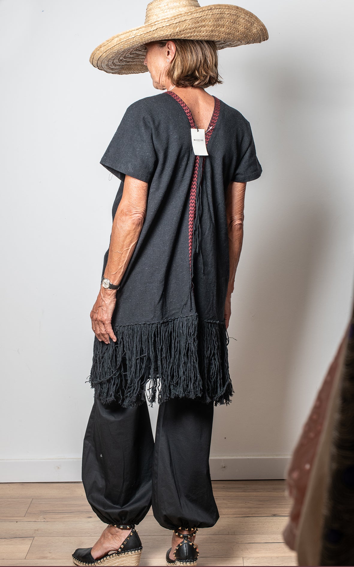 Poncho negro