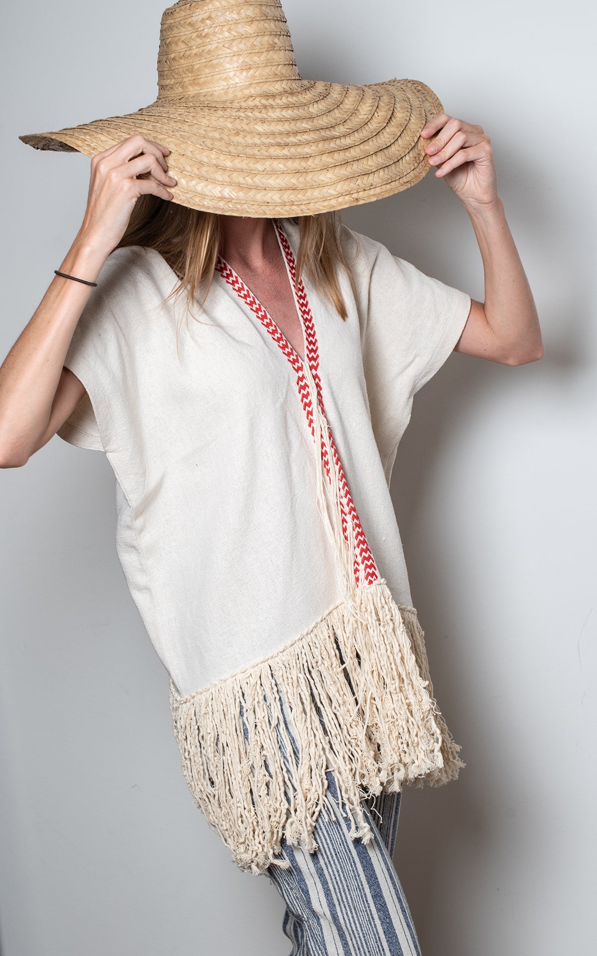Poncho crudo