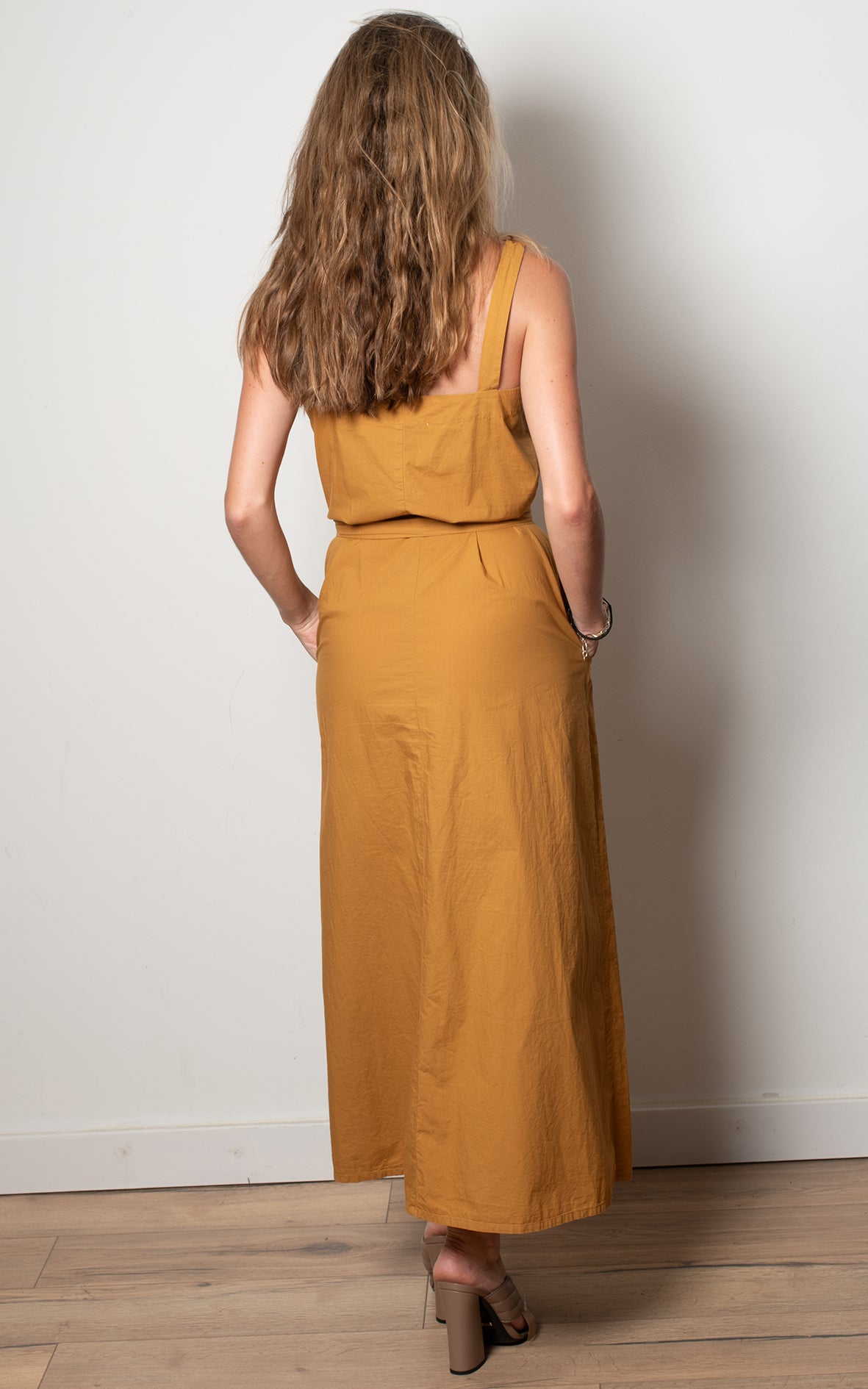 Vestido de tirantes