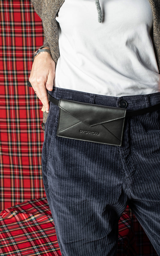 Cinturón / mini bolso