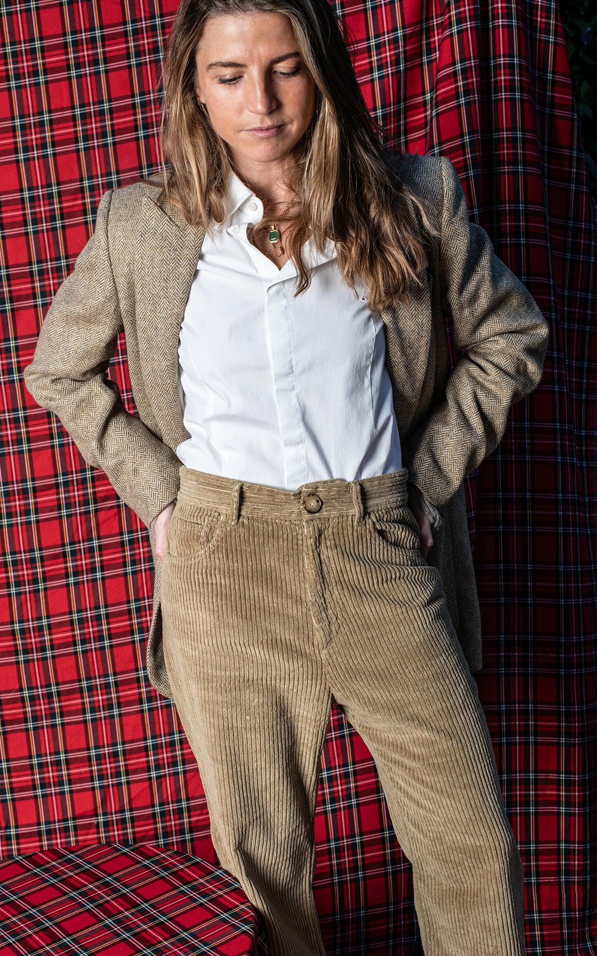 Pantalón de pana gorda beige