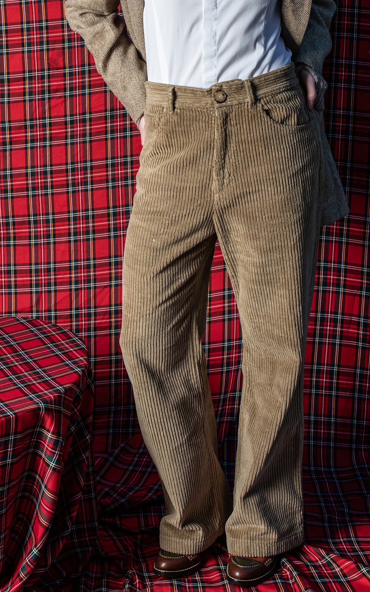 Pantalón de pana gorda beige