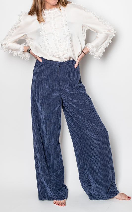 Pantalones azul de pana