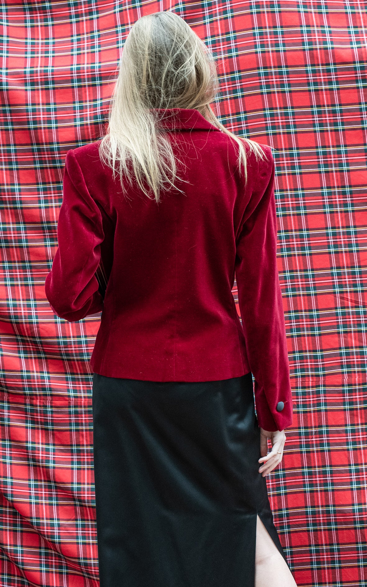 Blazer terciopelo burdeos