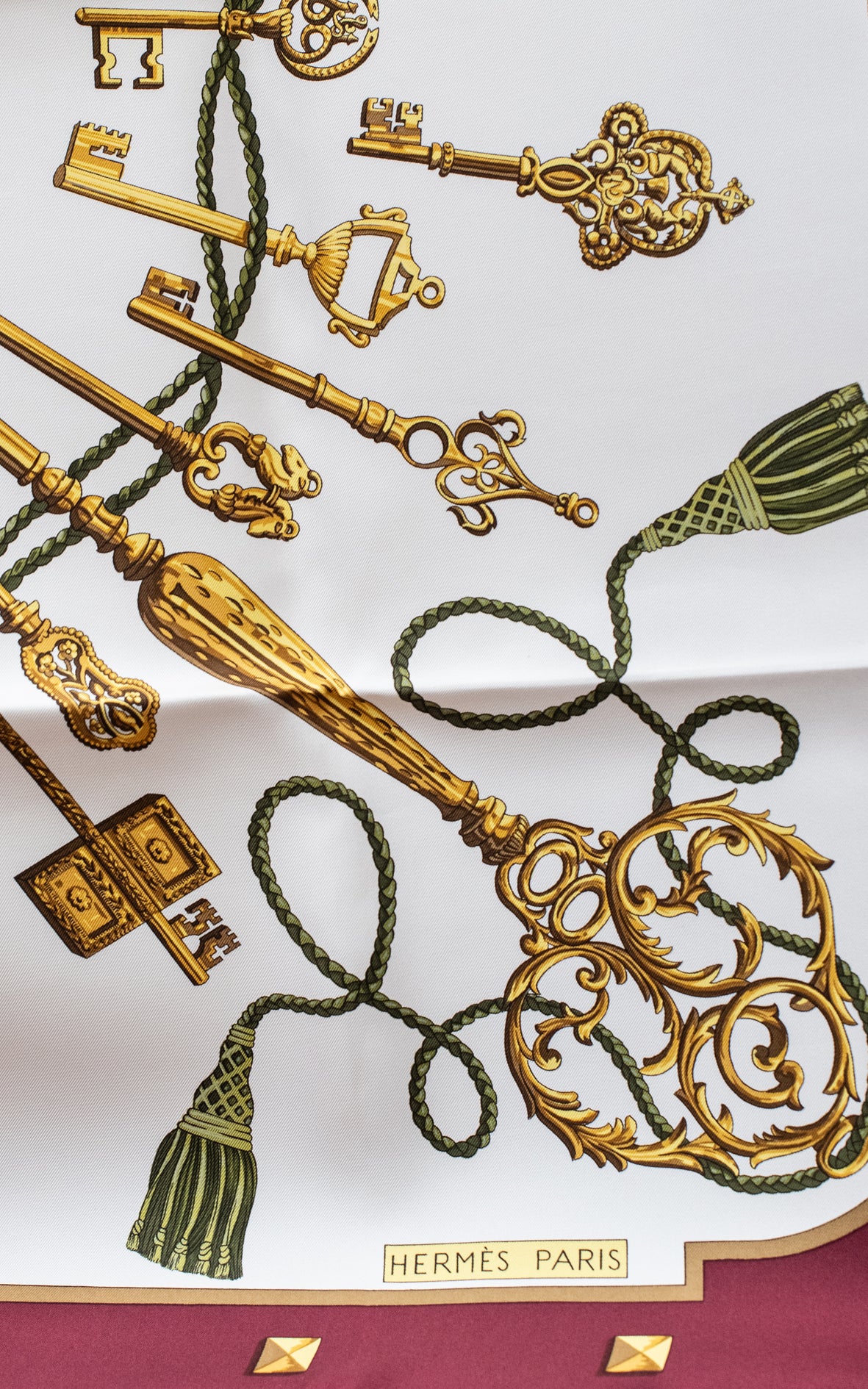 Pañuelo Hermes burdeos