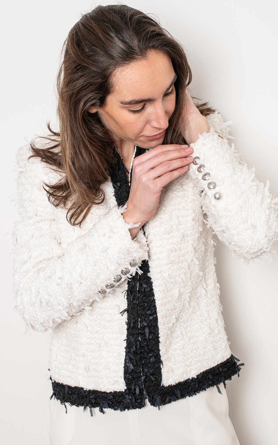 Blazer blanca y negra tweed