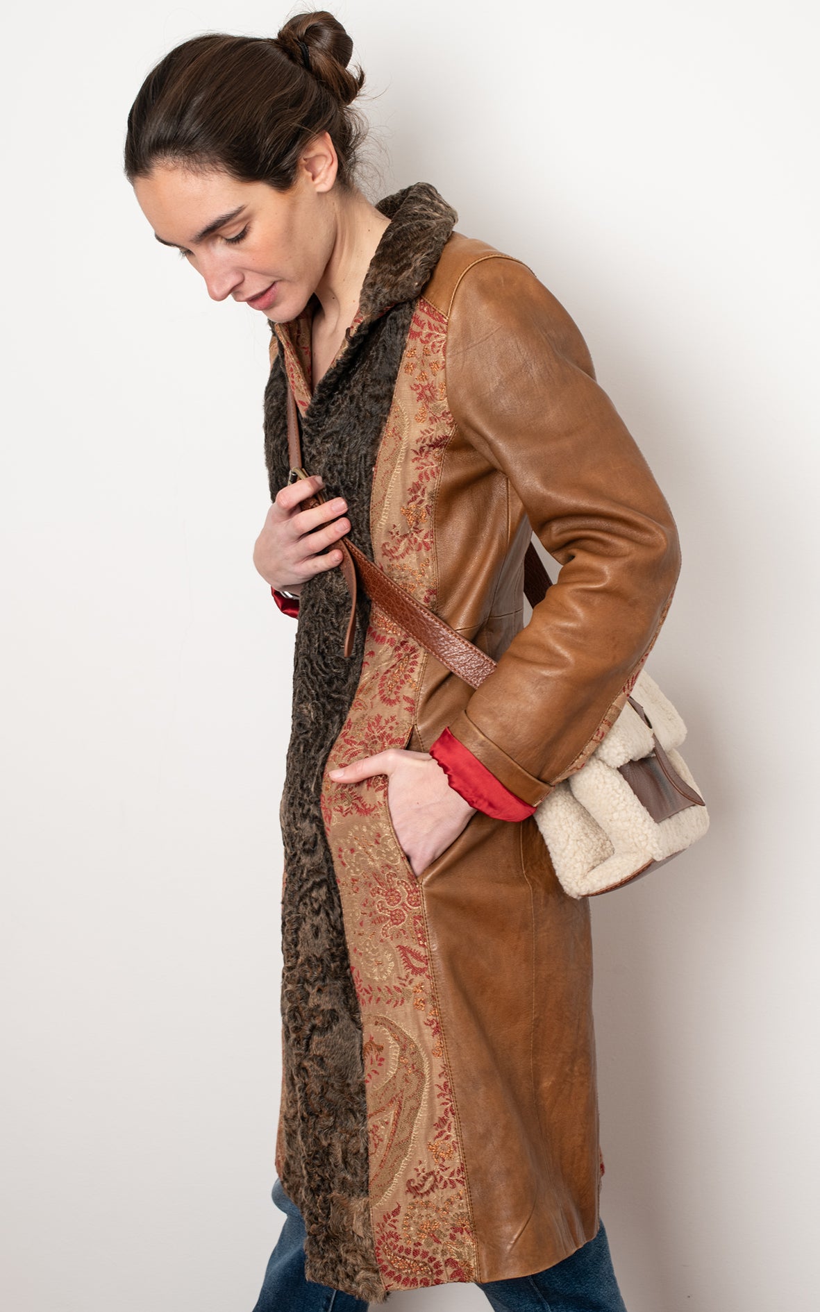 Abrigo piel y amebas