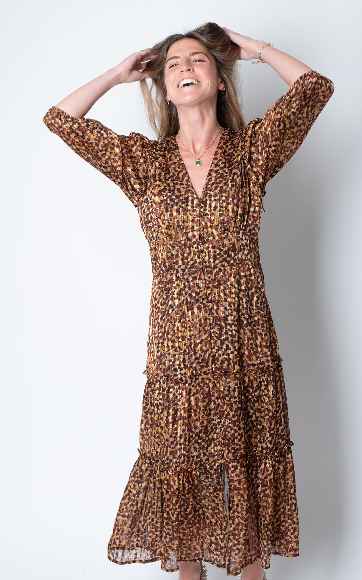 Vestido marrón animal print