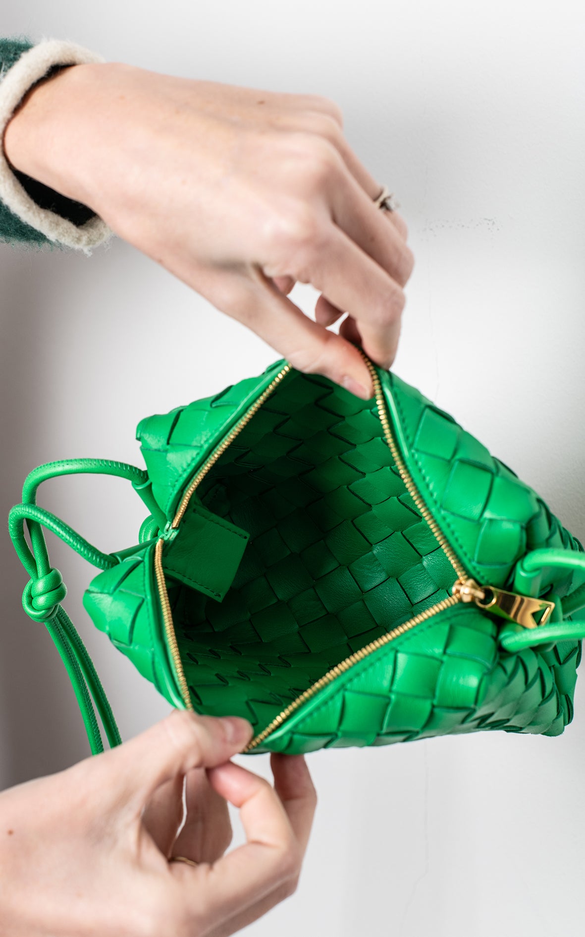 Bolso Intrecciato Loop verde