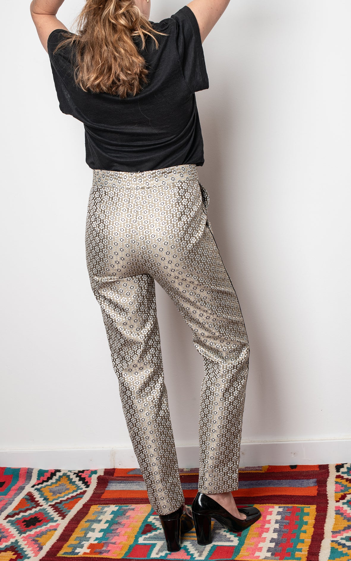 Pantalones flores metalizadas