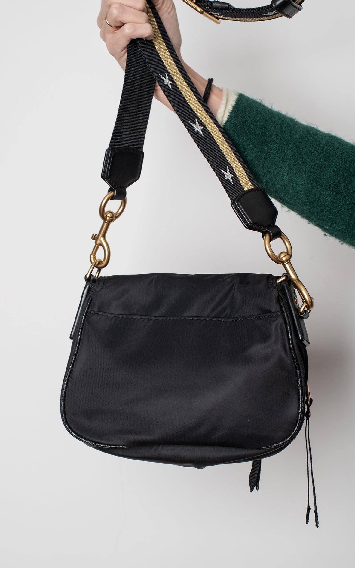 Bolso negro de lona
