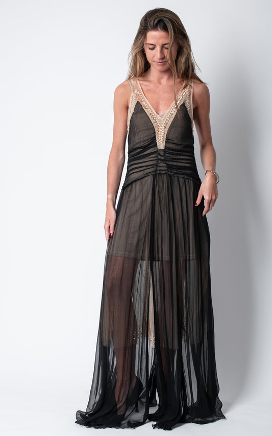 Vestido blanco y negro