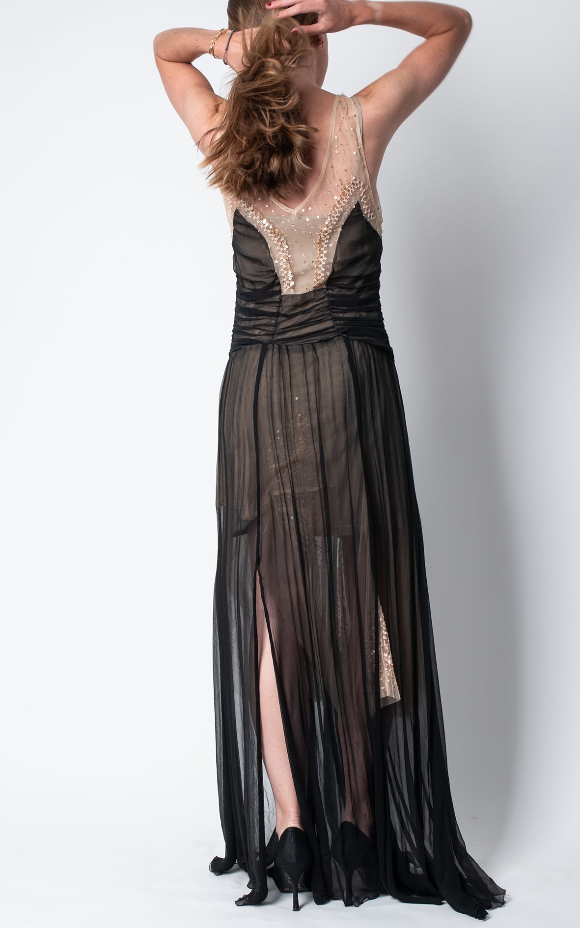Vestido blanco y negro