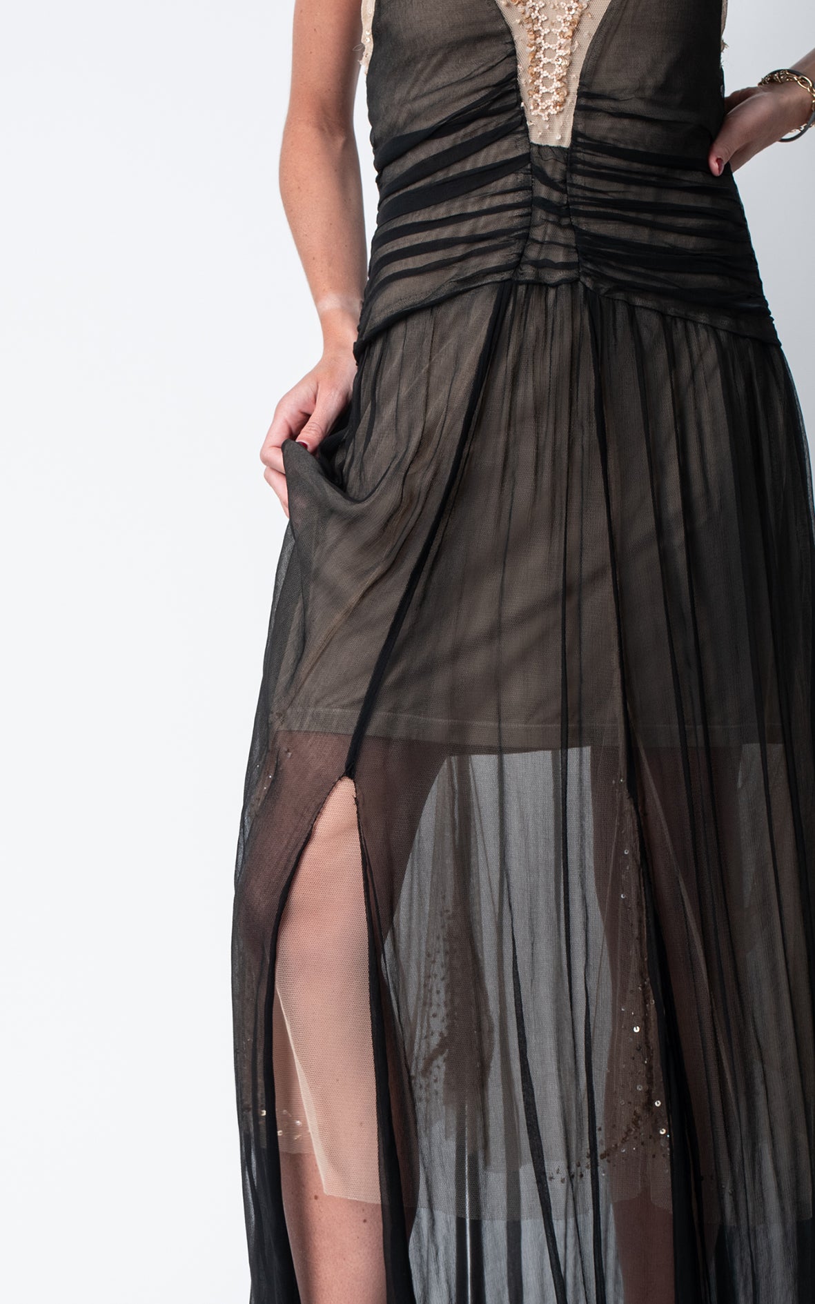 Vestido blanco y negro