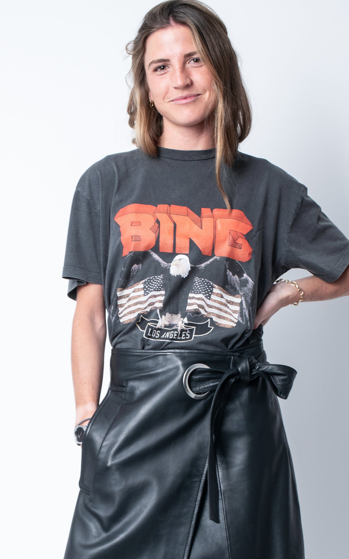 Camiseta gris águila